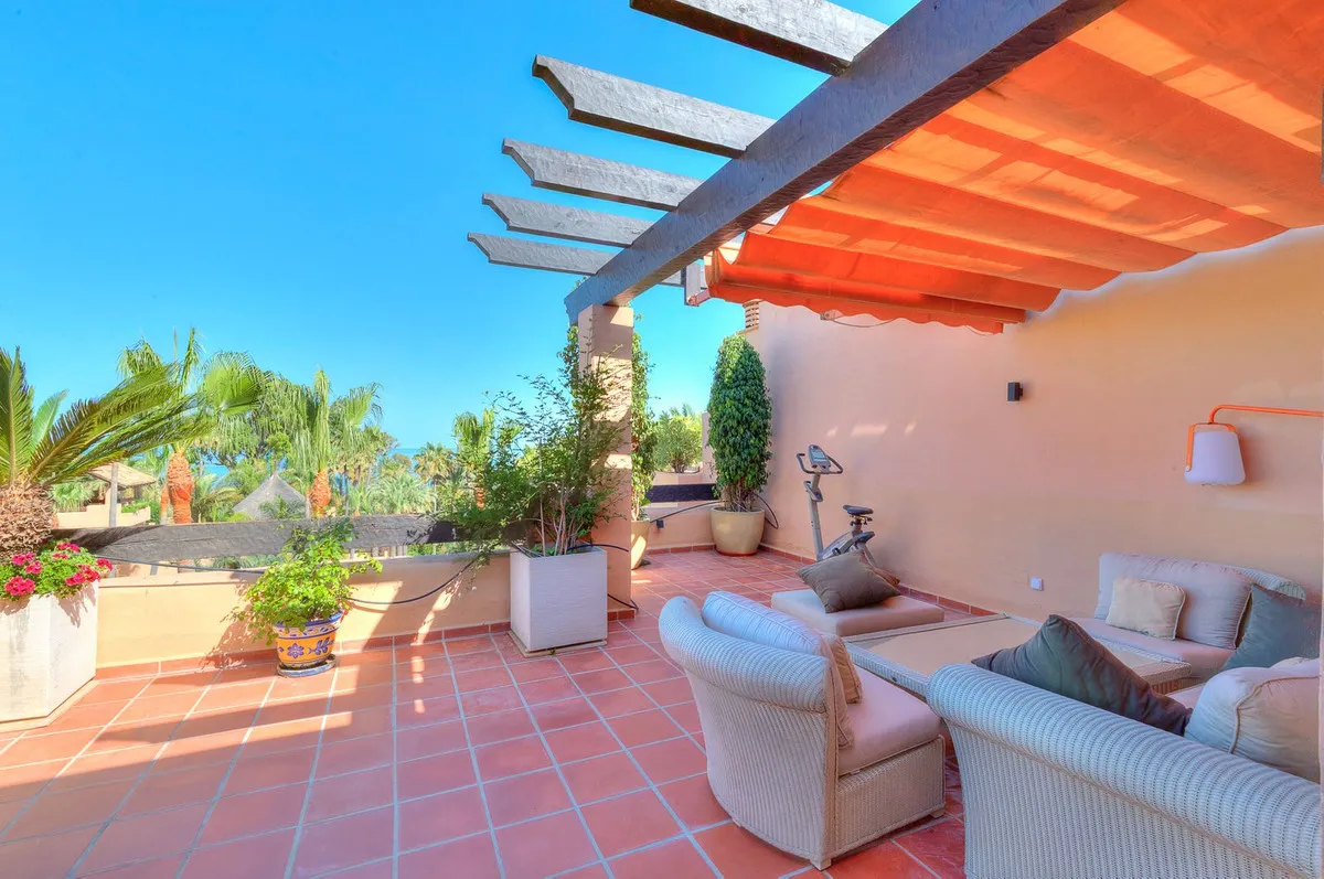 bc389960-14f0-4219-a128-d8a454a1997e