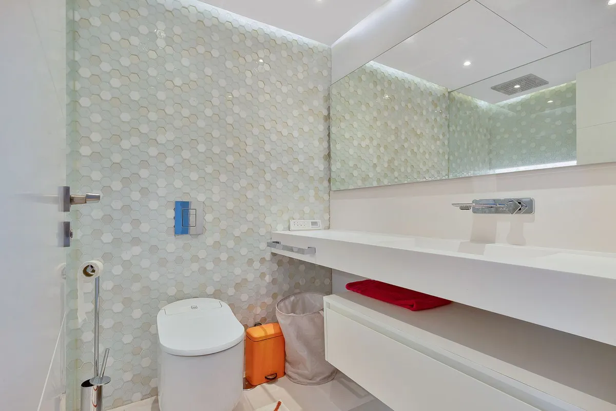 cc2beeea-0d06-4dfd-93ca-54d02c6d41d2