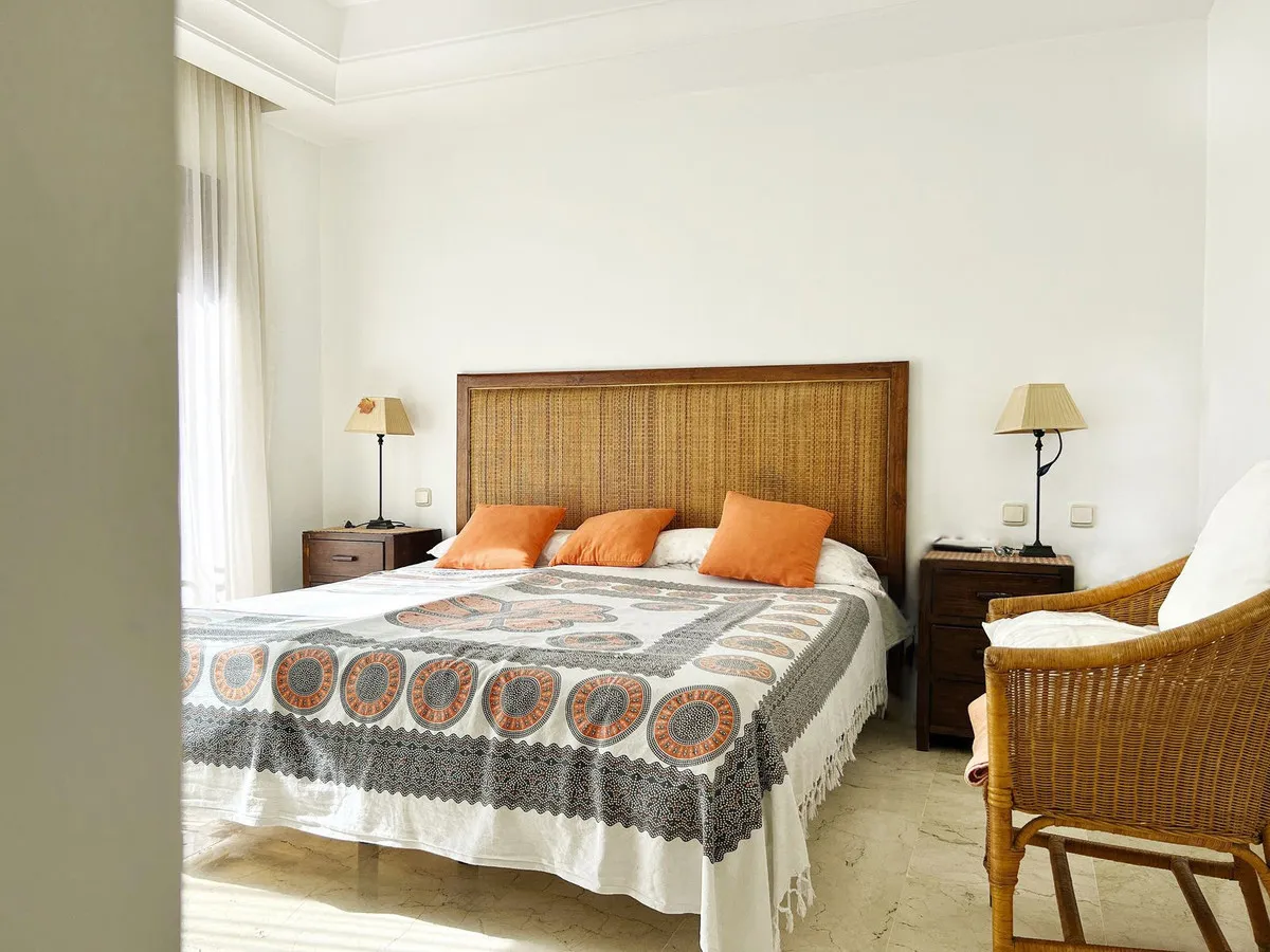 4ca0cc5d-36e5-4f04-8aff-0a9893b3abbe