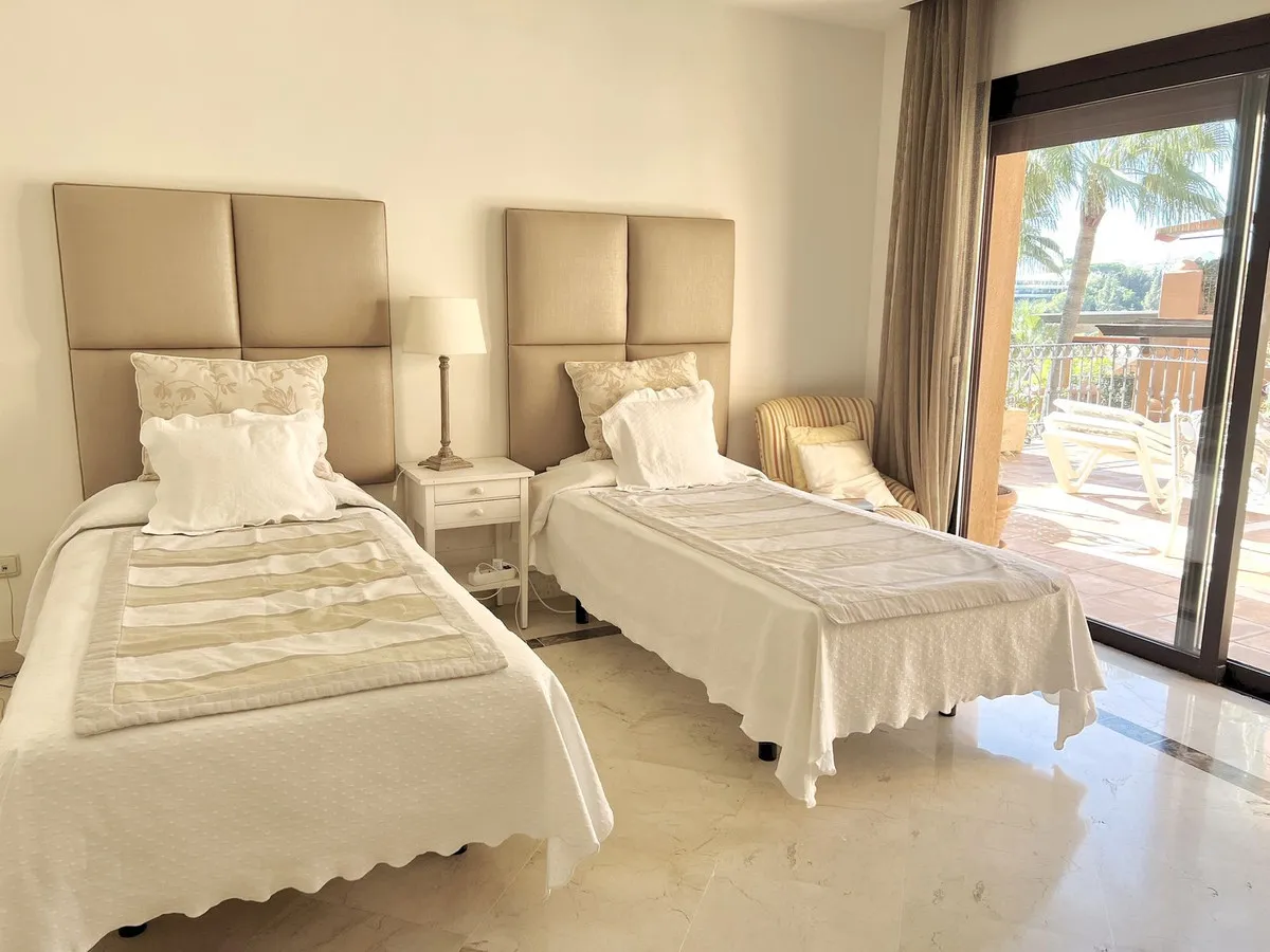 89ff2330-705c-4c56-a837-037227b85beb