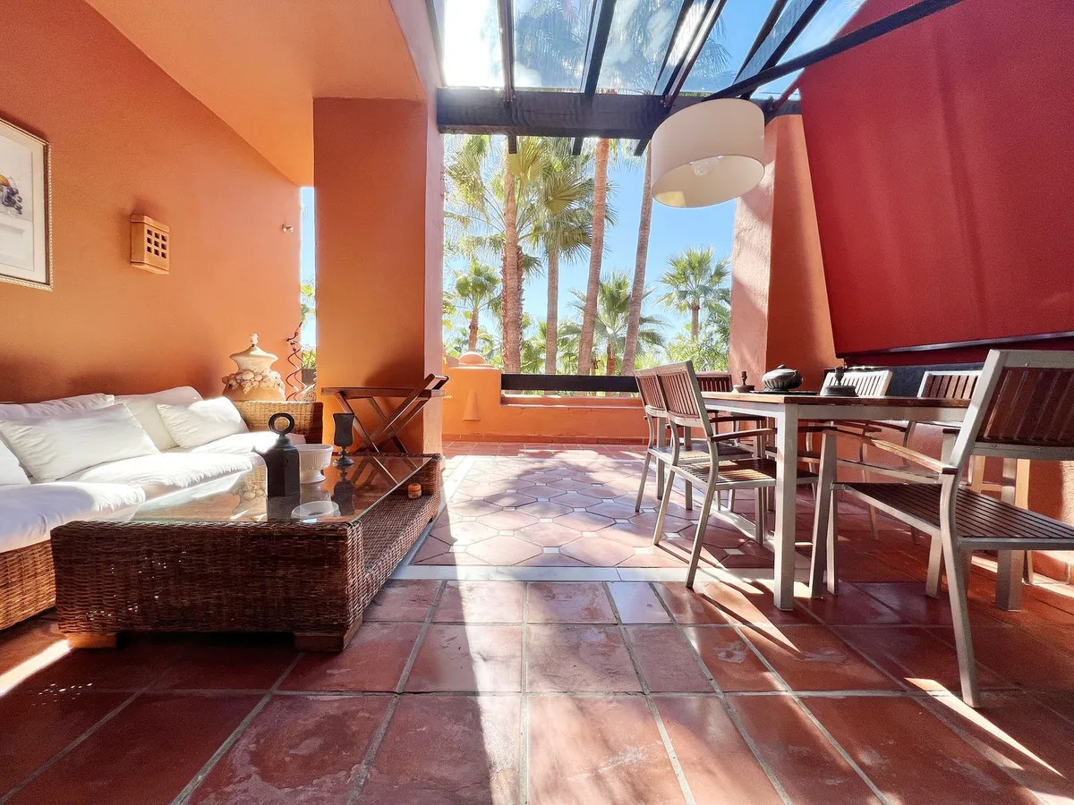 fb0a0b8c-c898-4a0a-88c8-96c62c491ebe