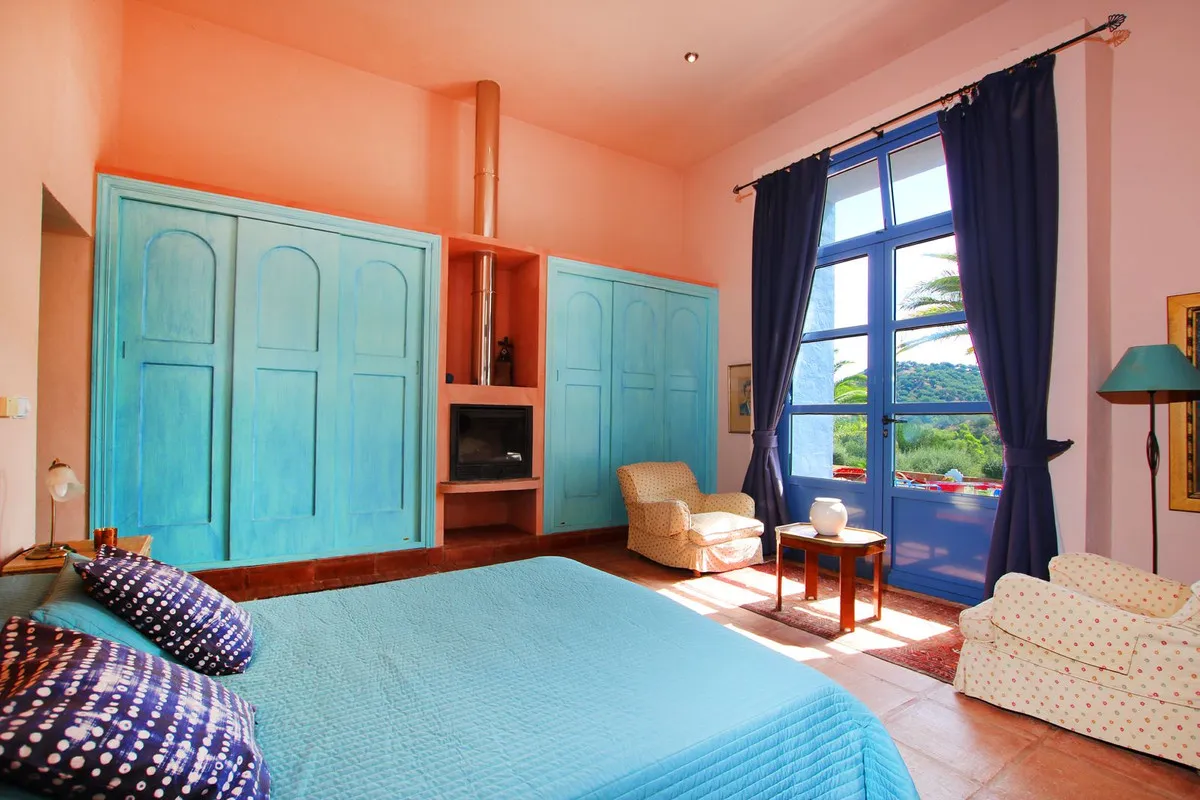 013a6223-3aa2-4731-800d-9239bb47a403