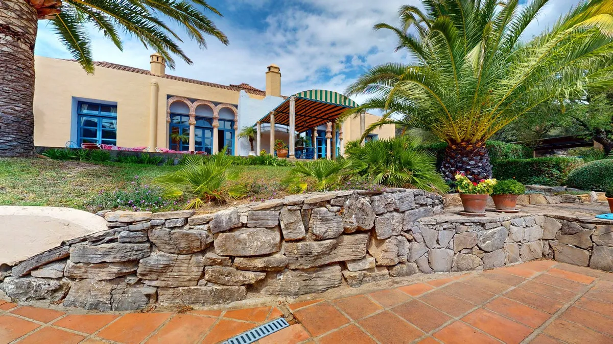 26abd709-a769-4937-a1db-ef0ee68186c7