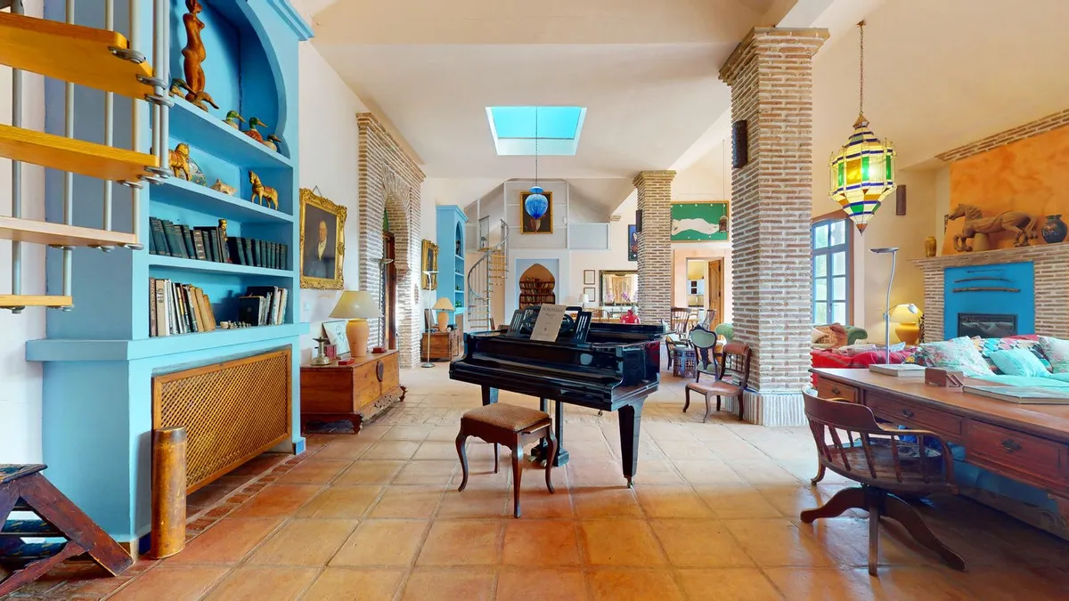 ae2d7c19-db3f-472f-919f-62cdb78e0621