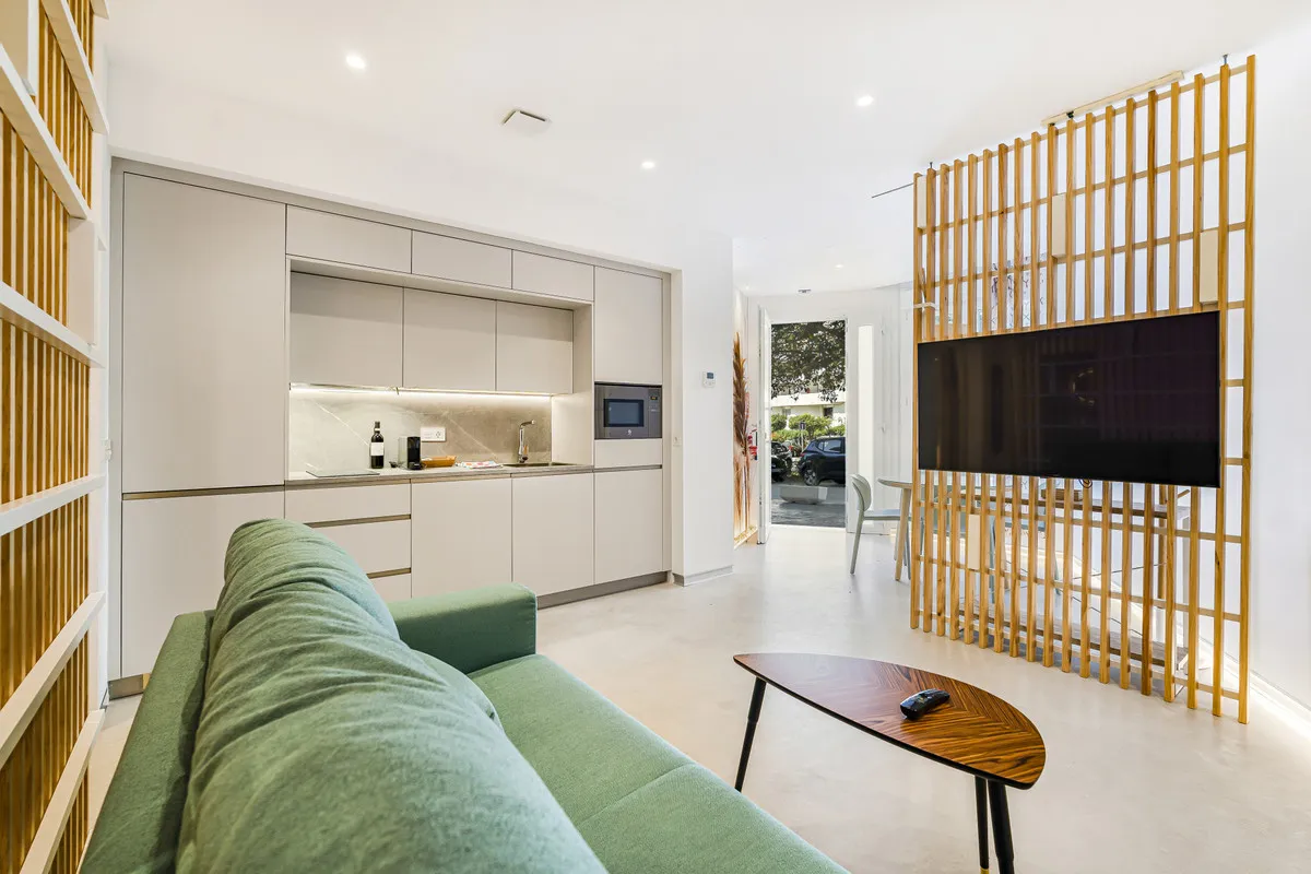 7fb29313-5edc-46d7-aa8d-f2f5df6adc51