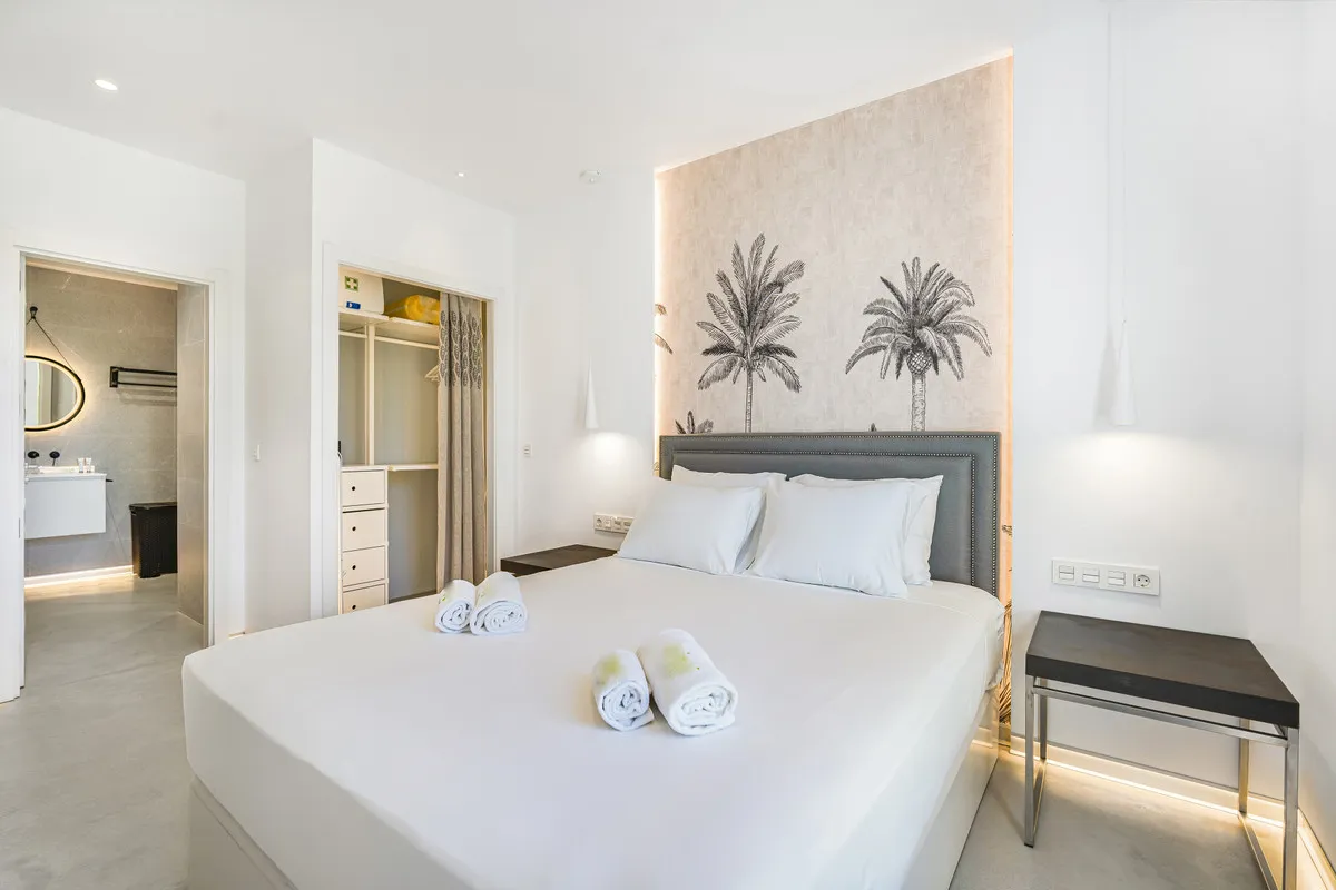 e2e22b5d-bd5d-44f2-b4b3-875712942486