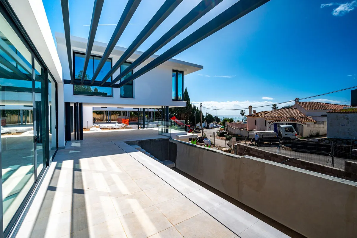 174ca94a-e8ed-455a-aeed-ace135998446