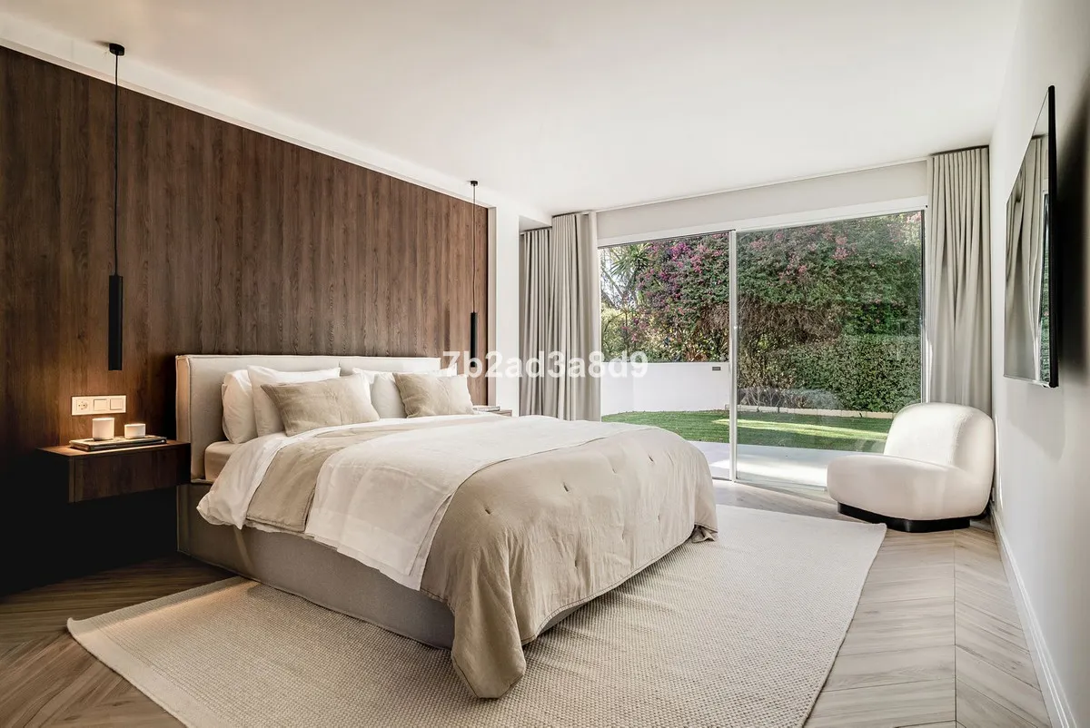 27634e4f-802e-4c78-8fc0-dcd674bef91f