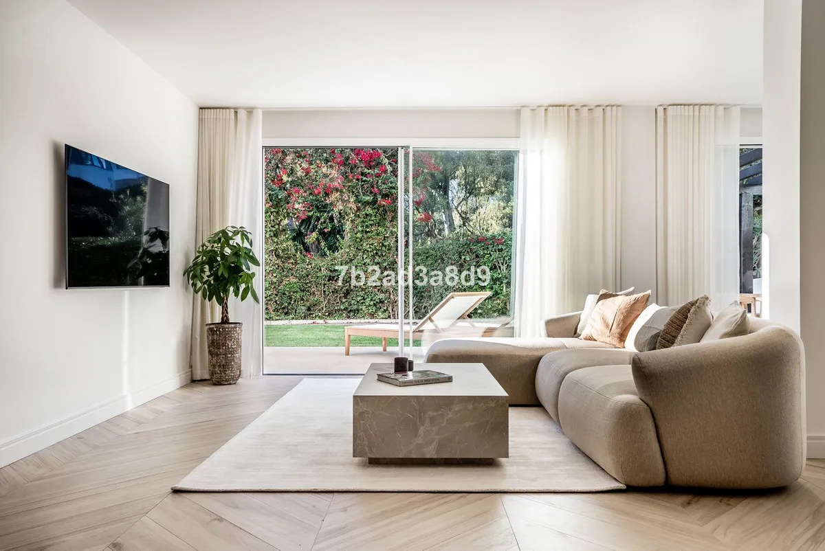 298aa544-fb7e-4c75-a1ee-4774423e2270