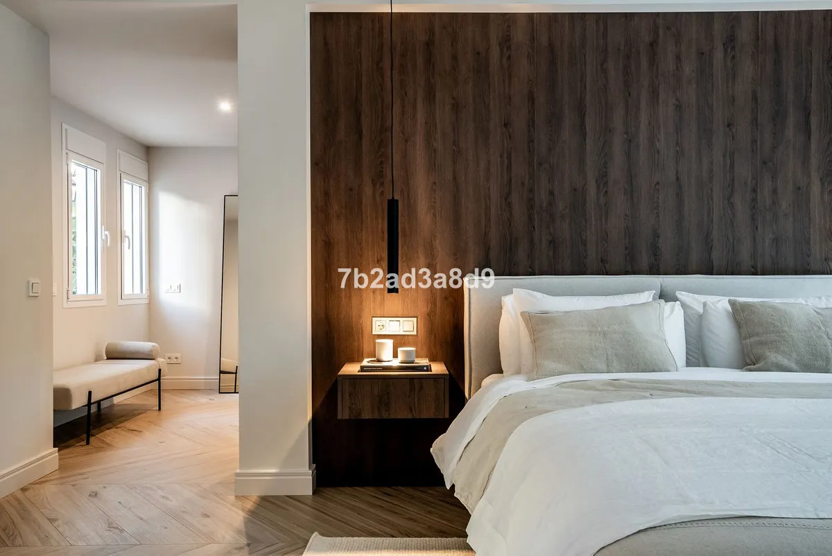 f89f9379-fe29-4836-a476-38516a3d5e05