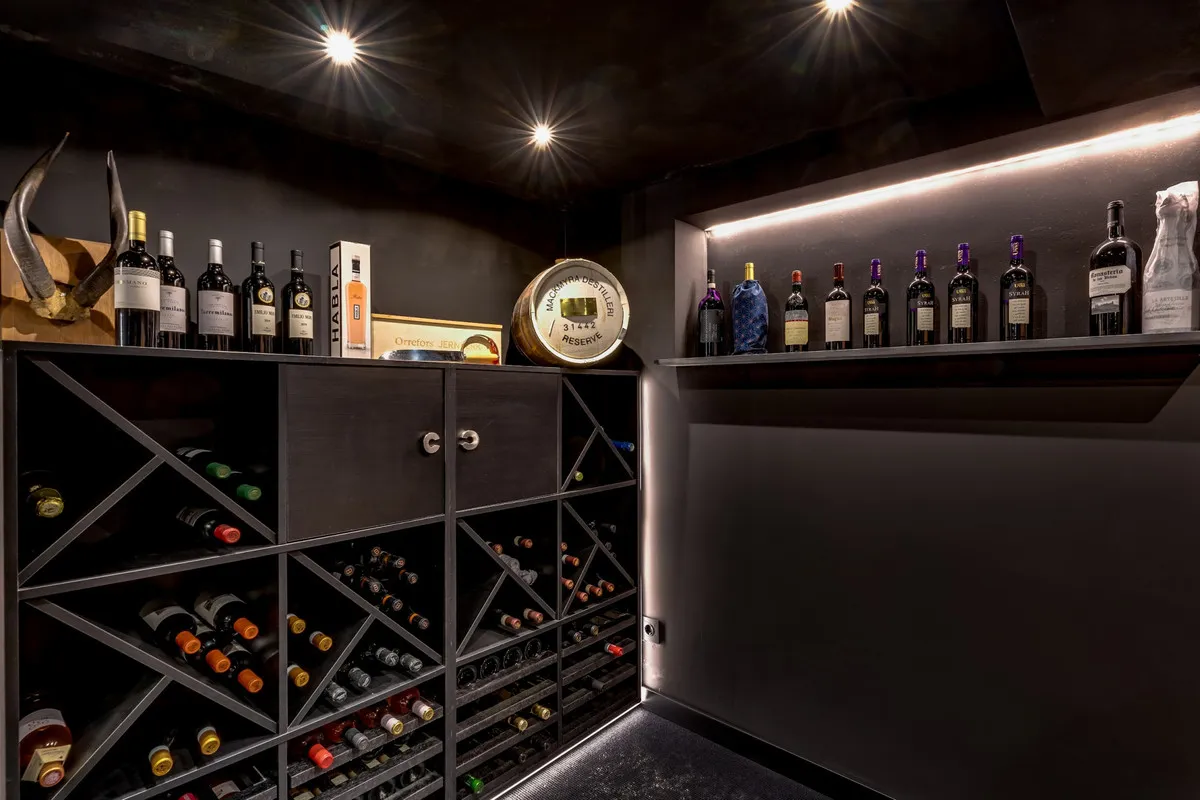 42044db5-0b9c-4e34-b4c0-1789f926d49c