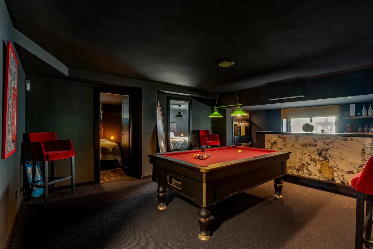 98944481-9efd-4ffe-81ff-08f05d396695