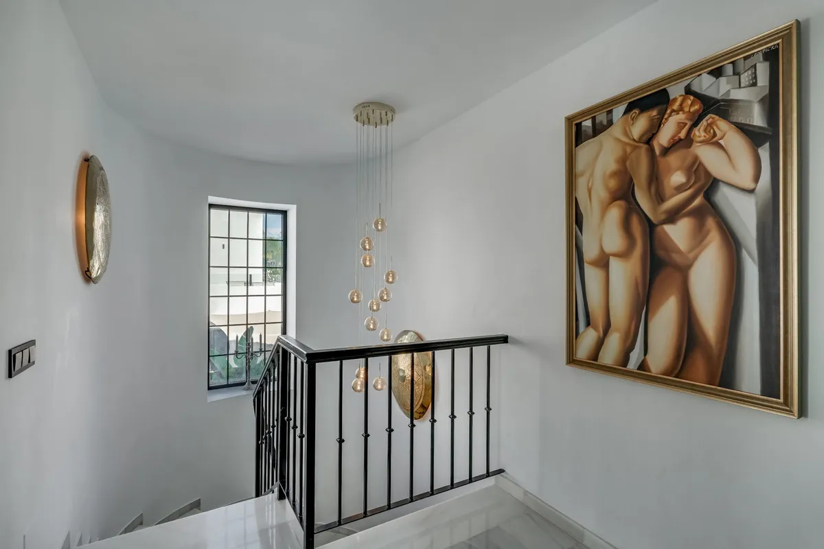 9afe3716-c7c0-4487-90a1-0bcc62ec82c6