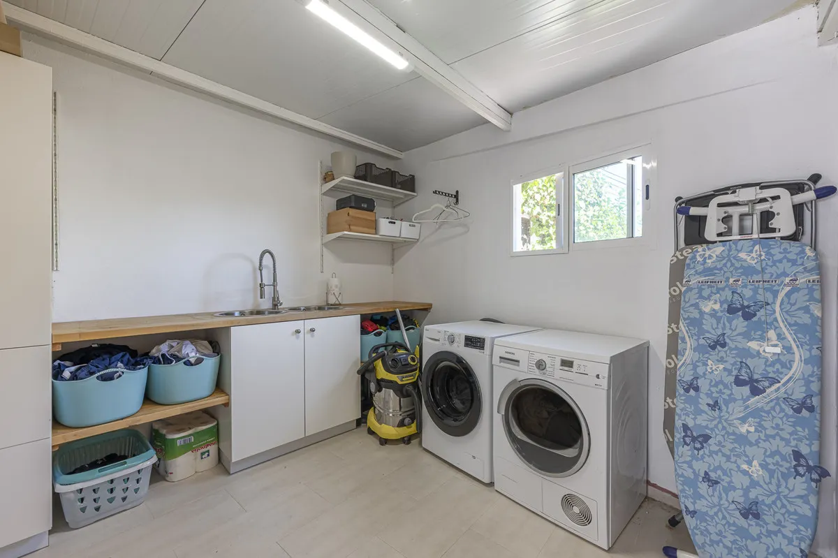 4b42ee6c-04b3-4e63-bfed-ea8b561bf7b9