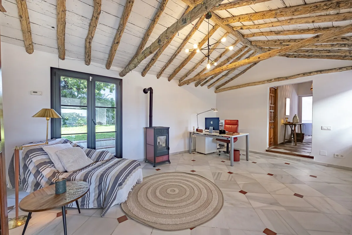 8bd39b6a-252c-47d3-b09d-beb40e51574a