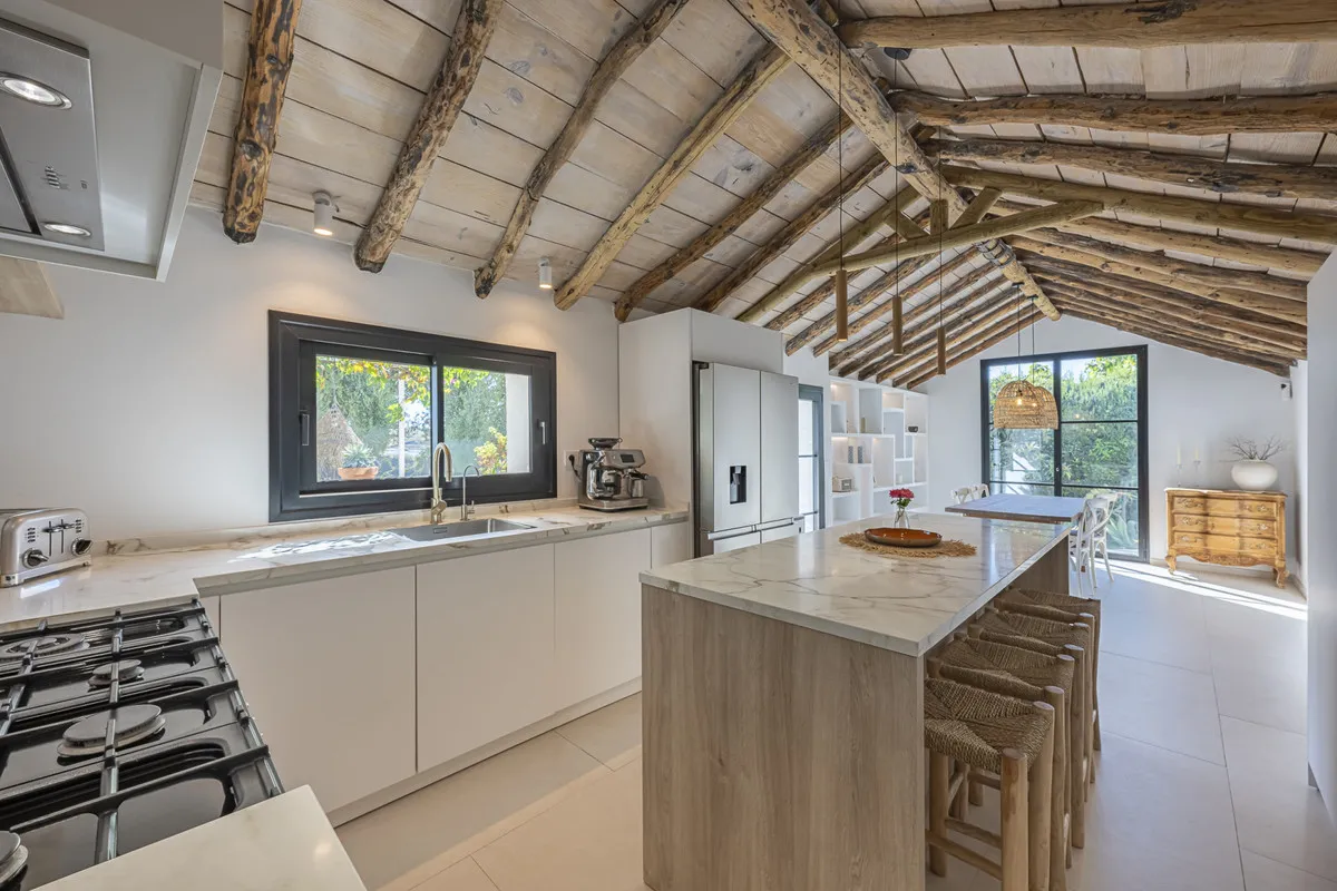 9542dcde-1e9e-46d6-81bc-547d607f0599