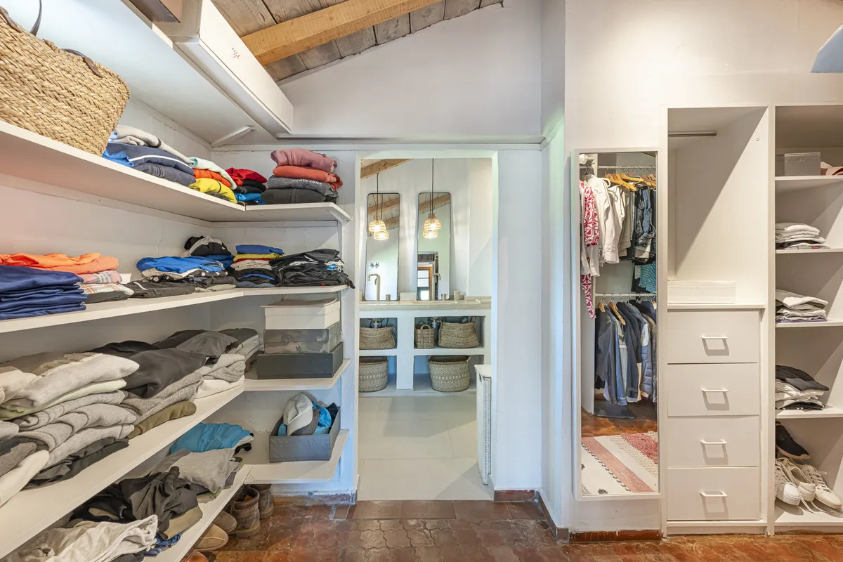 d68a6627-8d00-493f-a2db-0807dddadb38