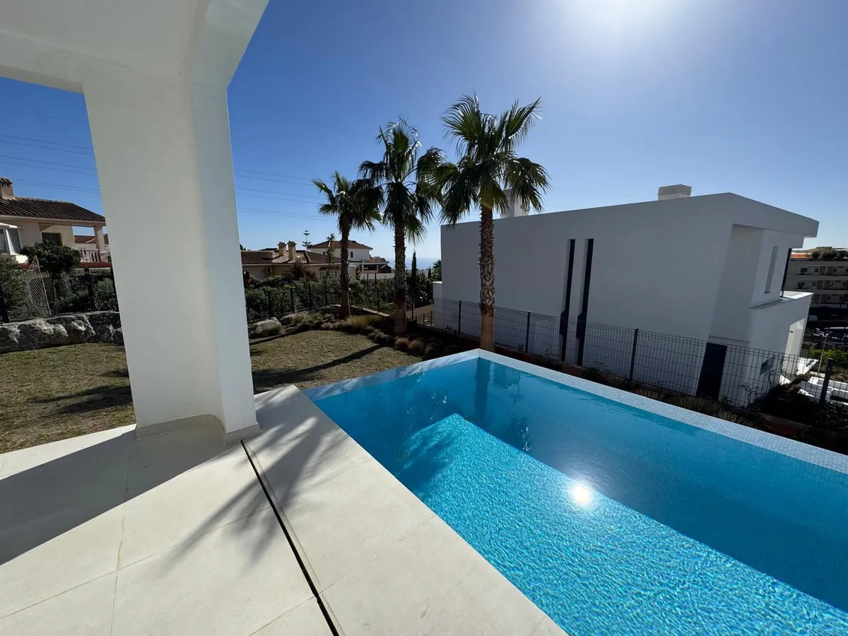 cedff8f7-78c8-4eca-9c48-0860270efc31