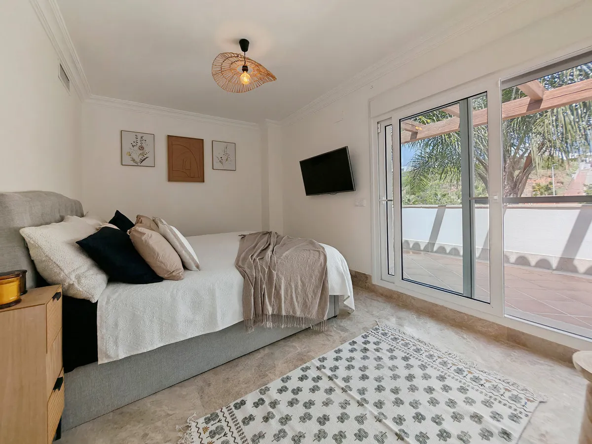 08c37d2e-143a-4648-a60f-e2c62ee60068