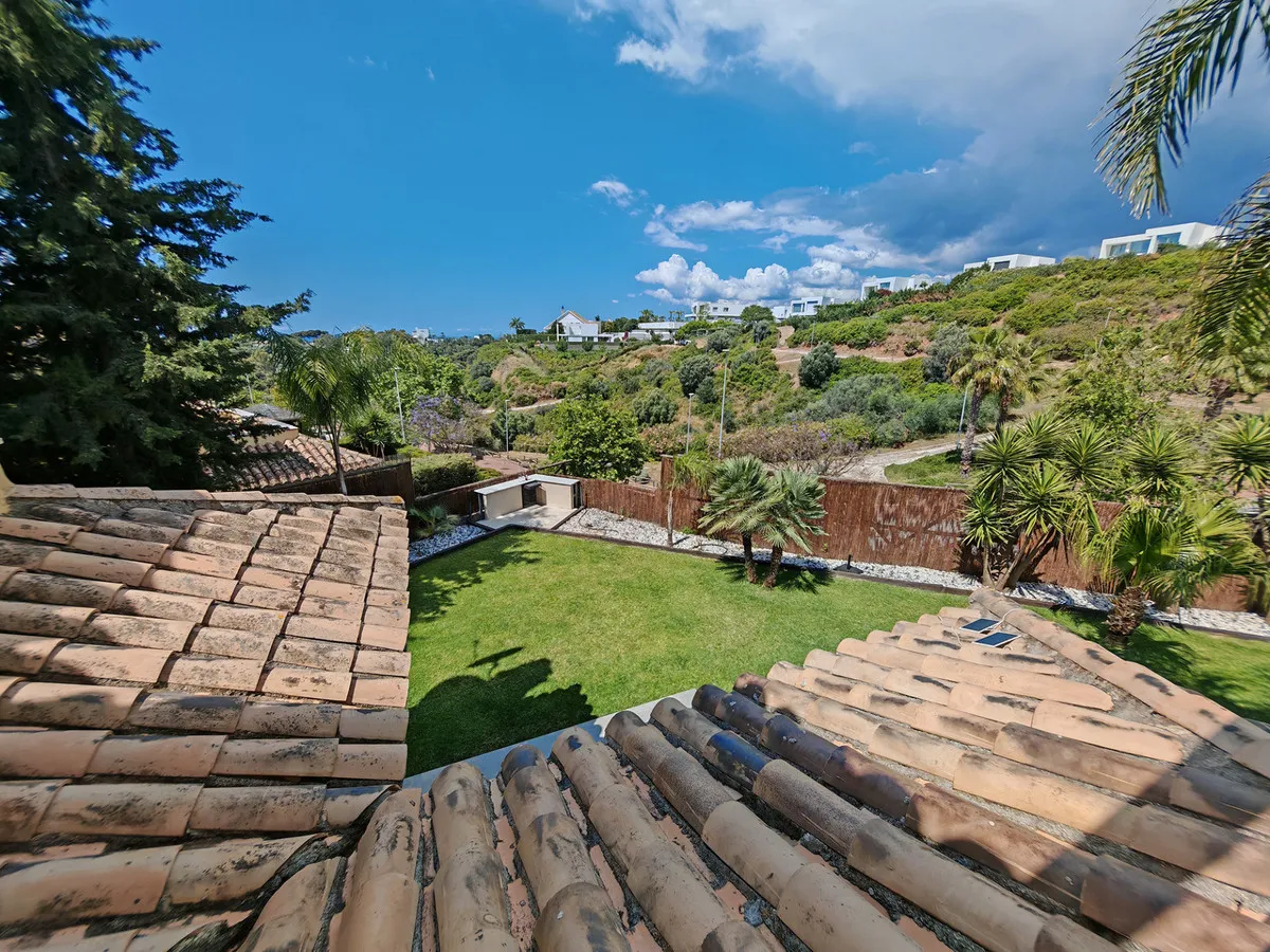 306d5101-fe3d-42f9-a7f8-7071210c967e