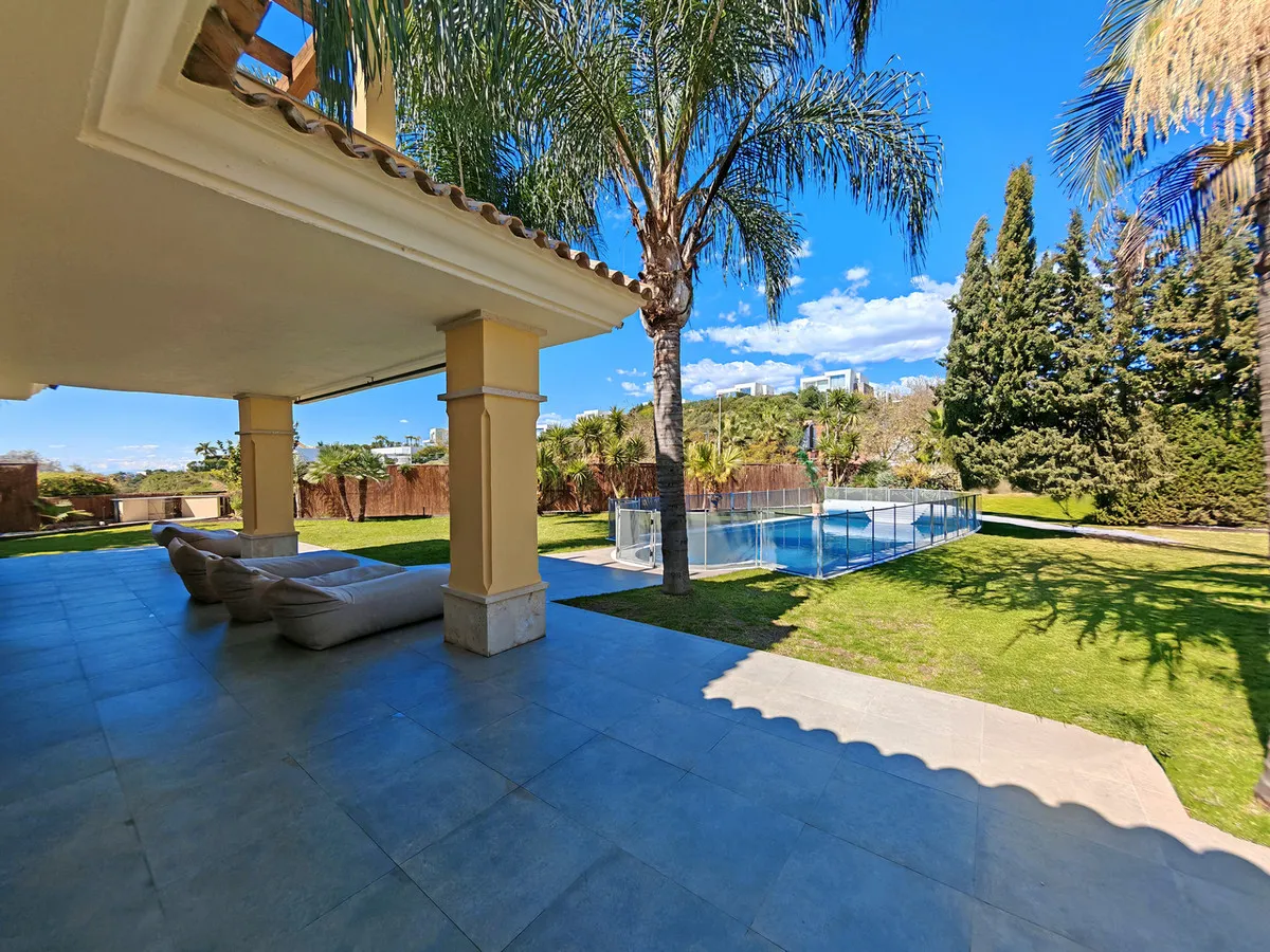 f38b8063-6931-4c9d-a236-a55cc3c6a198