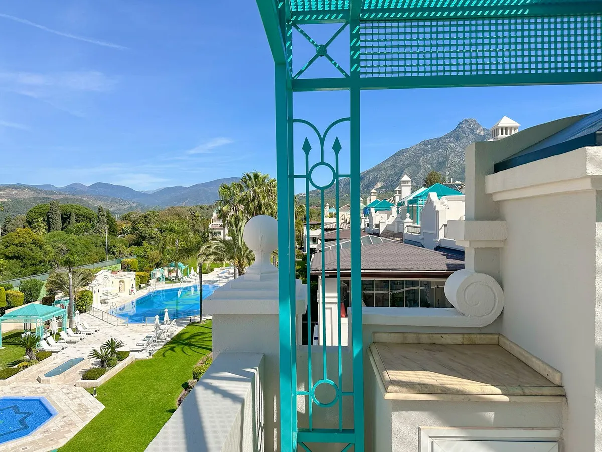 1ee74e04-0e90-4bc8-9ba7-cc88a959e061