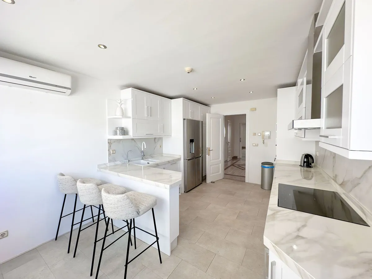 641c5208-9ef9-452f-bb05-5d909ccab9d1