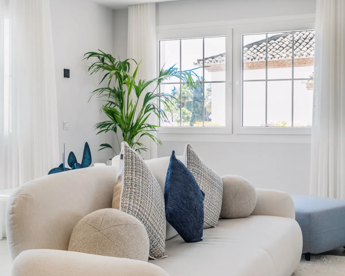 4f8466ba-a982-494c-9805-87b405b9c4bb