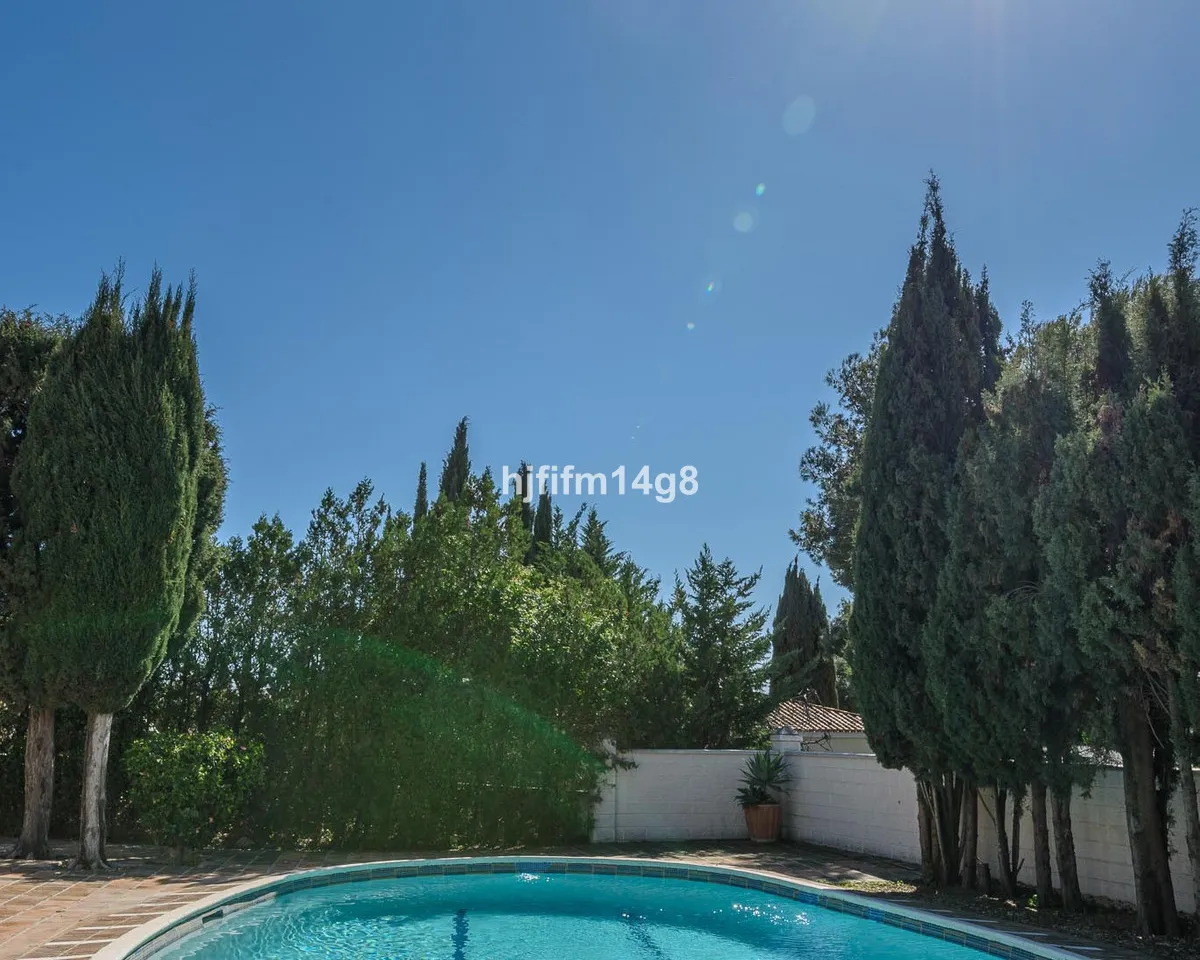 2fbac7ea-b629-45b5-ad72-d6e437bee6b1