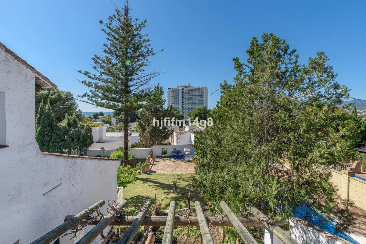 da286fd4-2a10-40d9-81f4-59e8ca3d9f8f