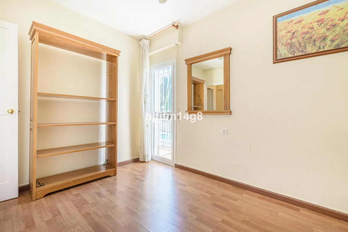 e354b41f-e1ff-4e19-81f9-1e7d6cbf28d4