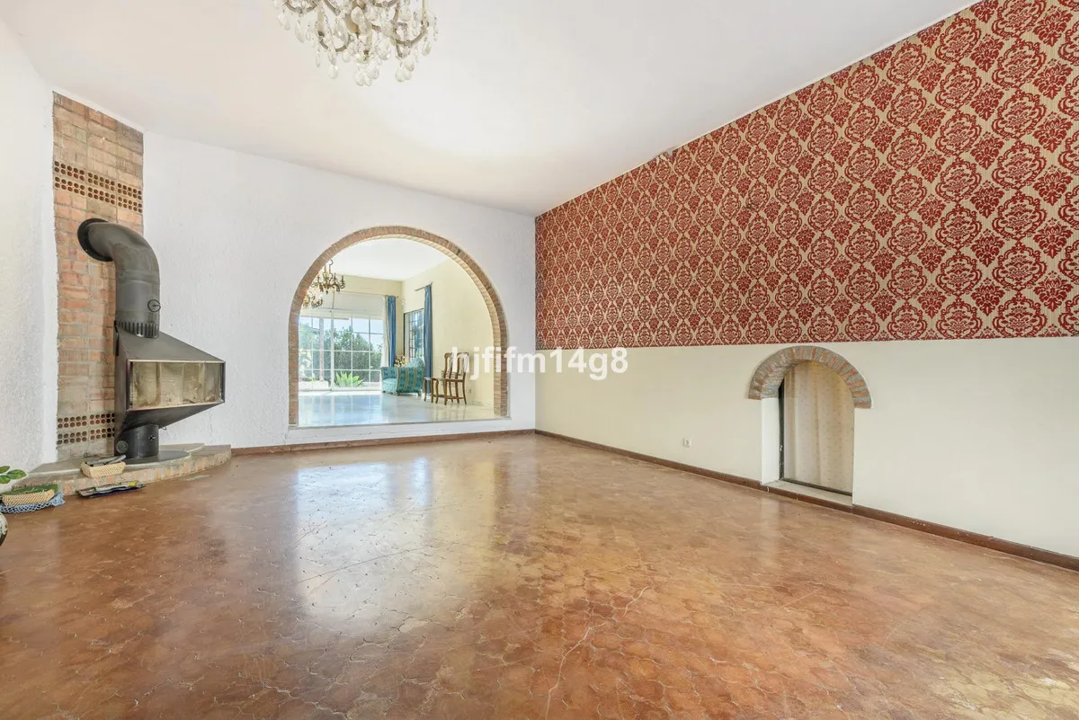 f02dea13-f138-4f86-8ea9-eb84122ccaef