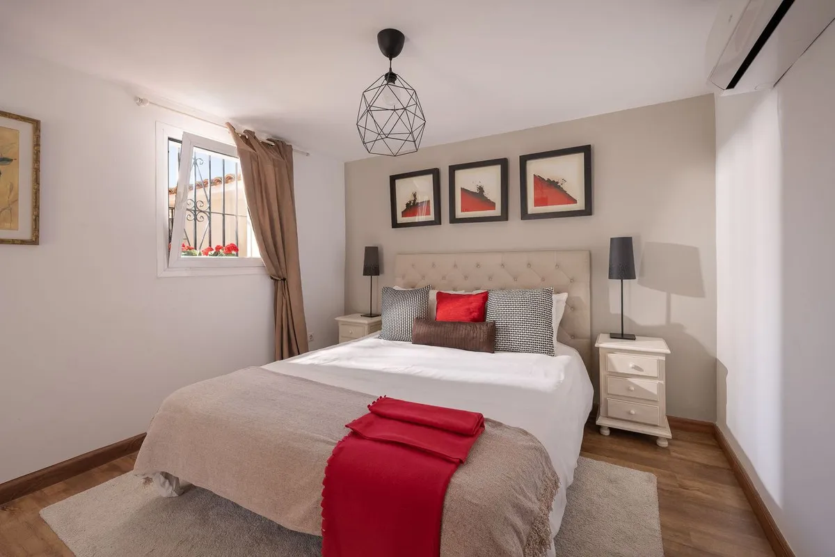 1d2b2c80-864e-4f7d-ad75-0e10183d47be