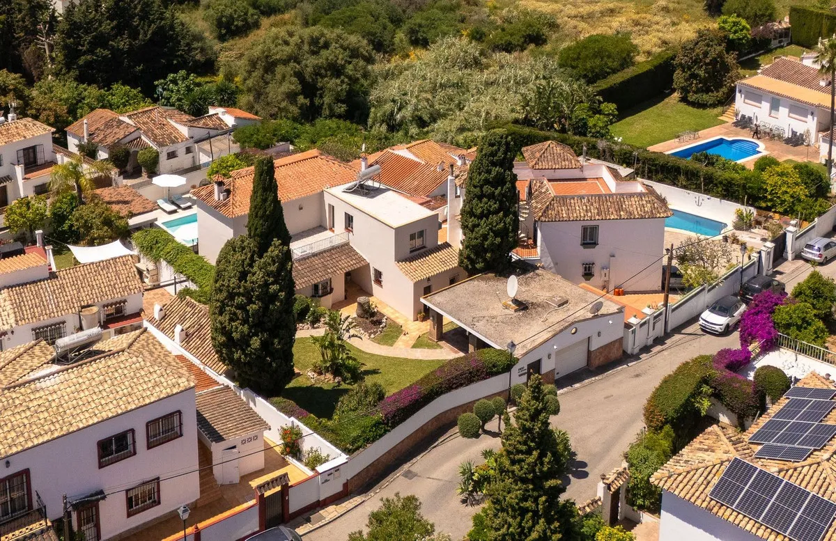 77820808-3885-46d9-bb3b-914ec97a5534