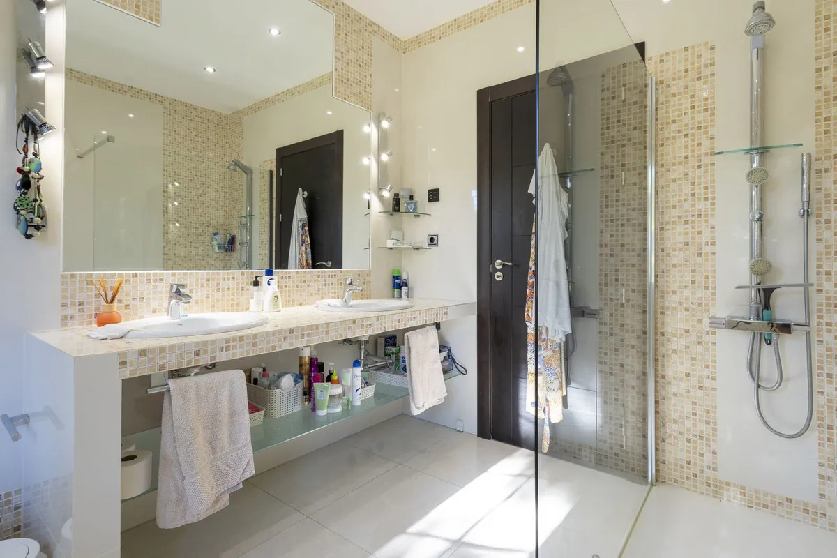 2cb22646-b4ec-4f07-be2d-721b4f2b659b