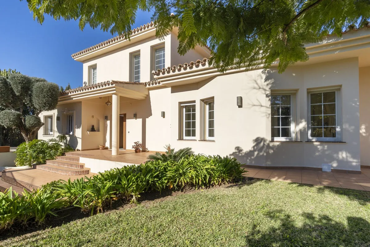 cf20f551-6088-40ad-89db-a92c9b457db3