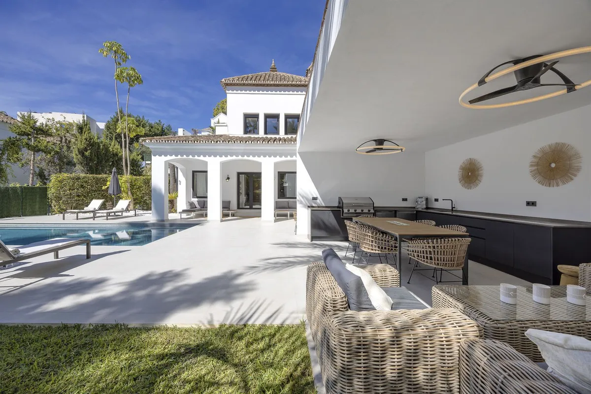 2386bec9-3a2b-4b4b-8dd5-6bce6169fc1c