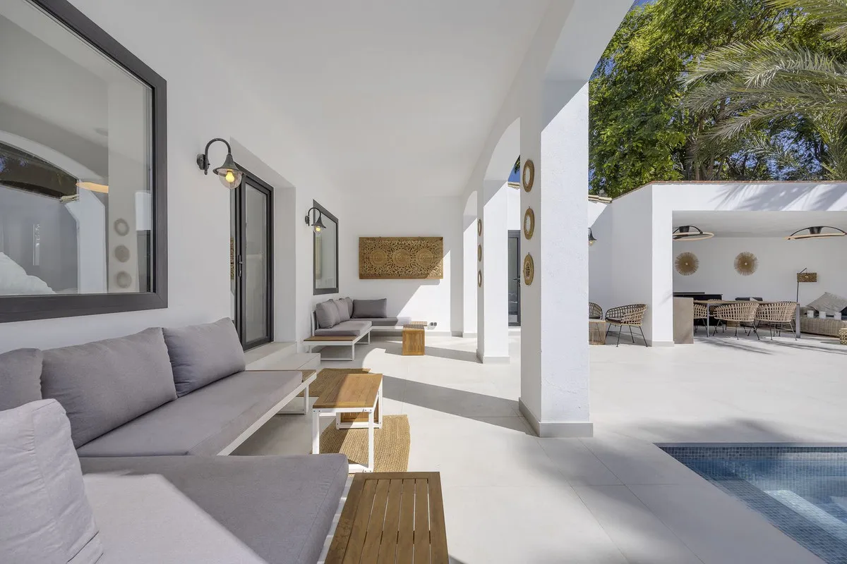 d67f0353-2fc1-4598-b5ad-c30c160b923e