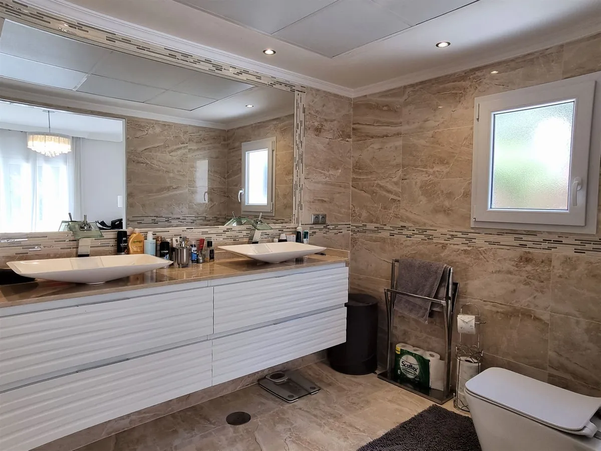 61d6f4e5-3bb0-4599-9630-d0b3bbba8054