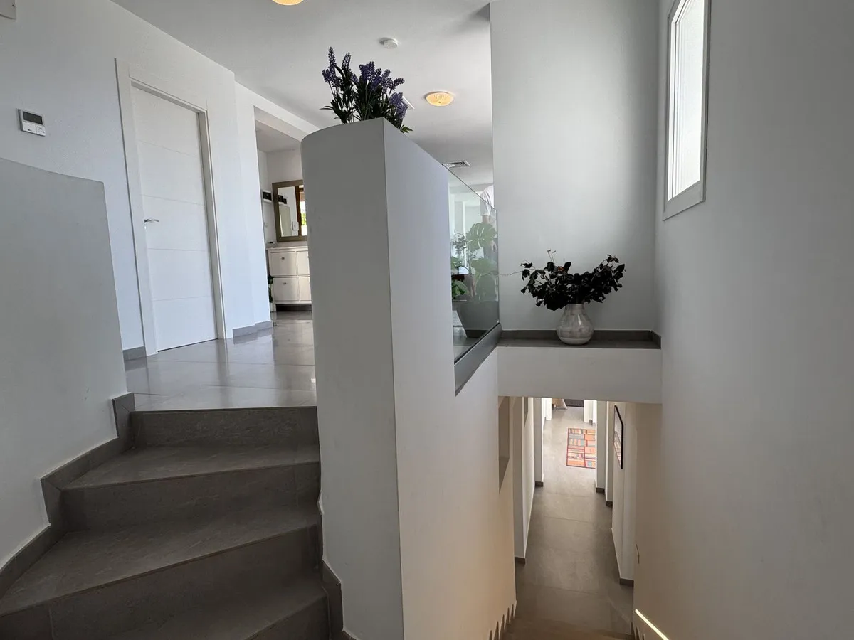 043021c4-c3e2-4a44-afd5-2902cb56771a