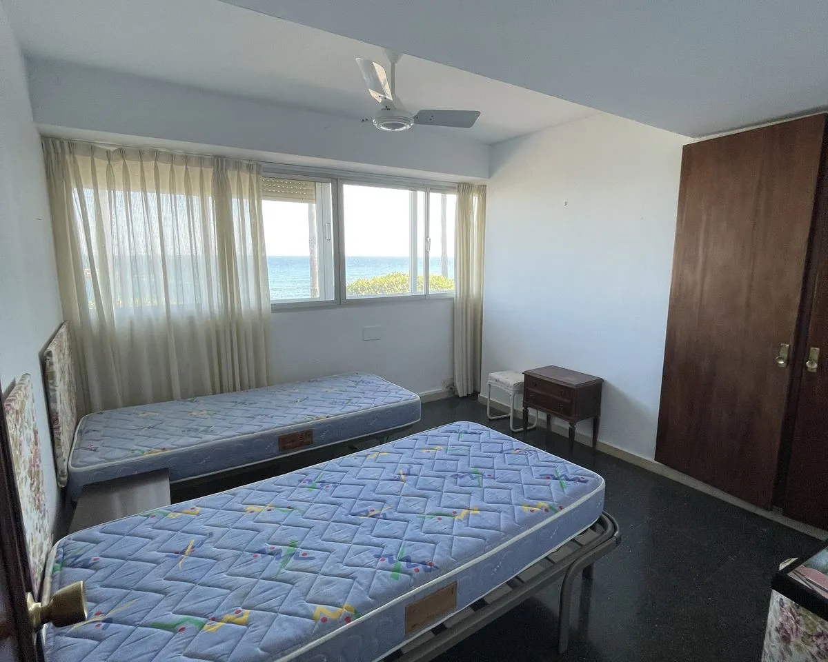 409c2ad3-9616-4fce-bbdc-b2c3e648d16b