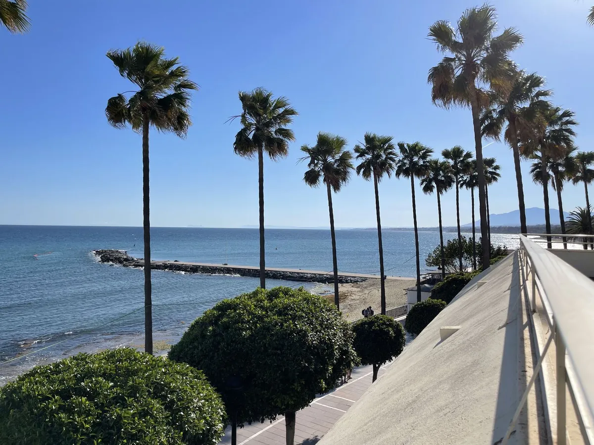 a7957aab-e6e0-4c47-9bc6-317332c7c6af