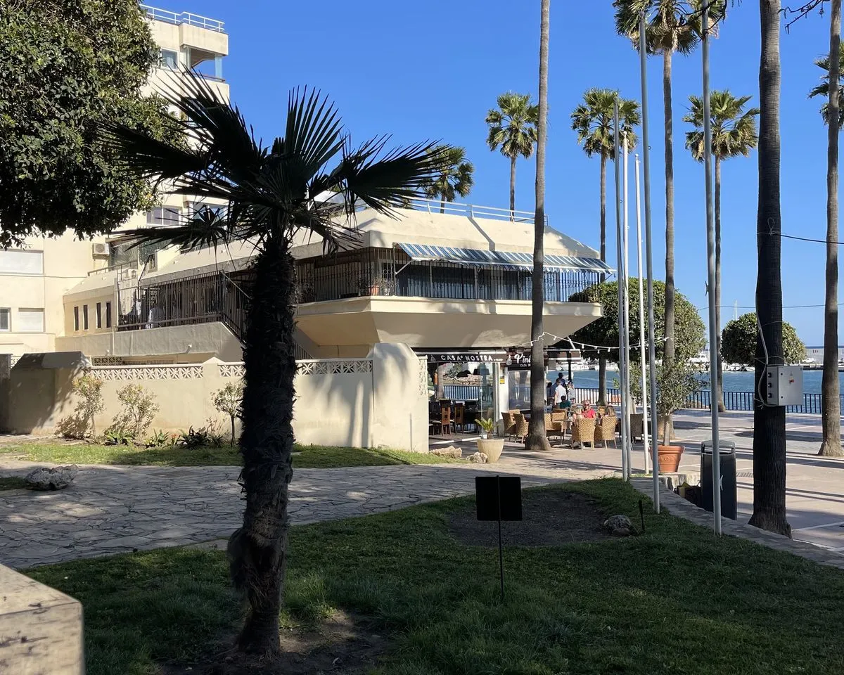 c1b40884-c7fe-45c1-a62c-dbc8991d2c60