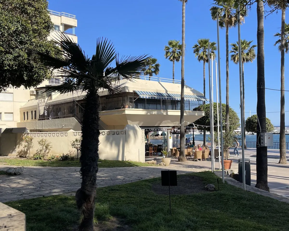 f0ec7a8a-217b-427a-ba8d-9d5cebc5e942