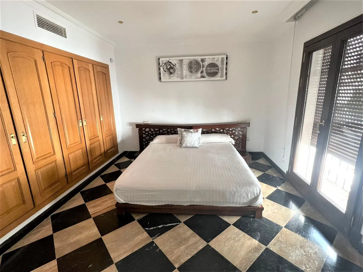 ecea4d74-0885-45ea-b0ea-2312c9d75193