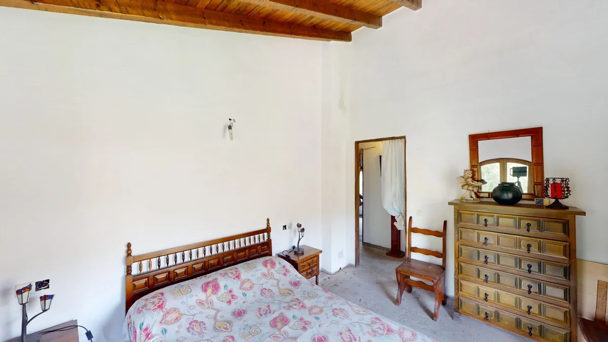 4e46e050-50a7-422c-bf0a-800a566dbfae