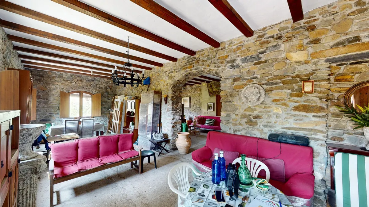 aafd791c-e7c0-4f59-b9b7-3a937bacfe3a