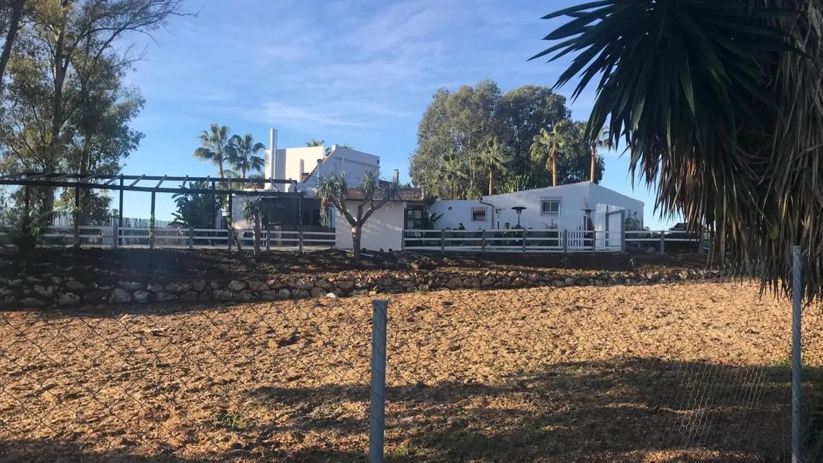 0497cefc-6b6c-4e2d-9c89-dc351ef33c6b