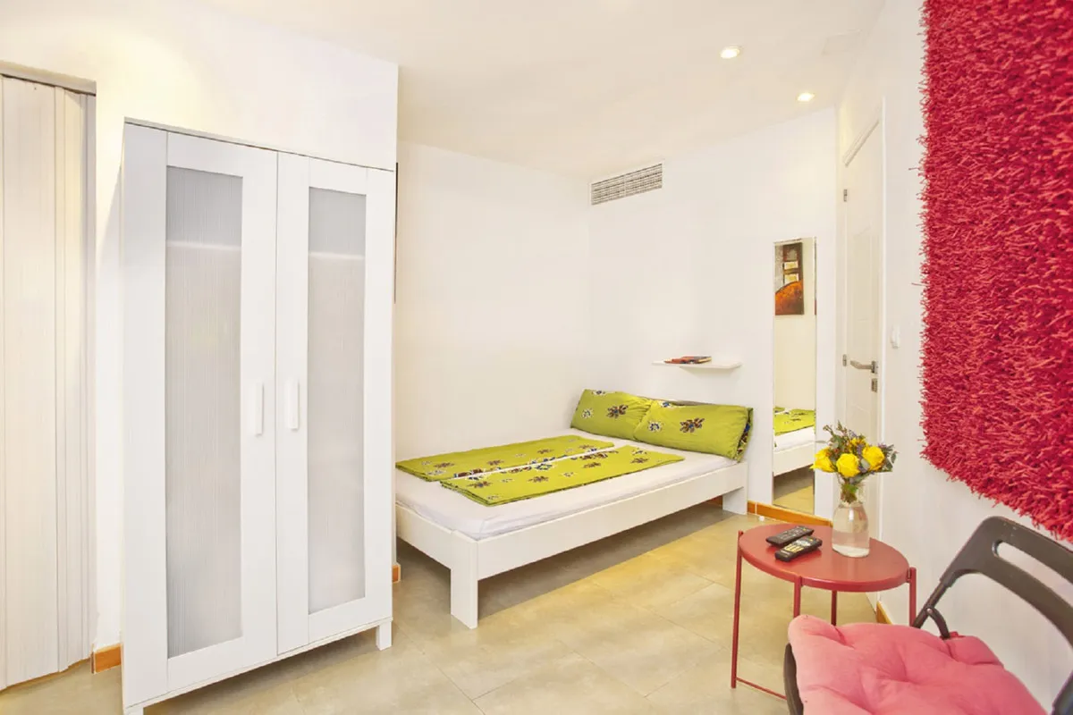 54fbbe24-7db5-49bb-bda6-b94000fffc6e