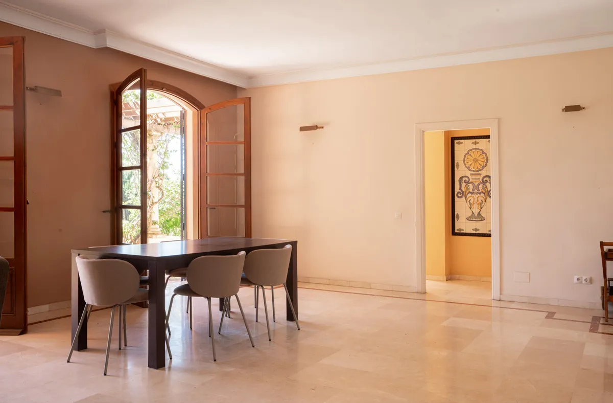 316b35a1-bd95-4f8b-8324-e3a9358b6669